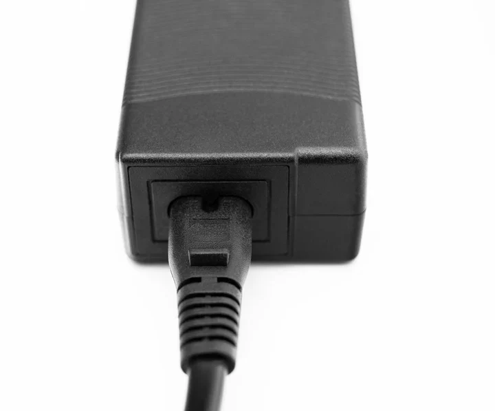 Simagic P-APS Accessories Power Supply – Power Unit for Haptic, LED & Heel-Stop Modules - Image 3